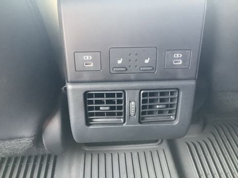 Certified 2023 Subaru Solterra AWD image 23