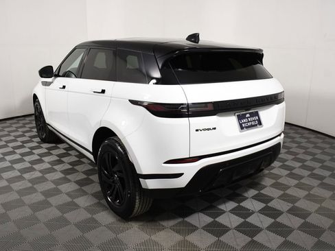 Used 2024 Land Rover Range Rover Evoque S image 4