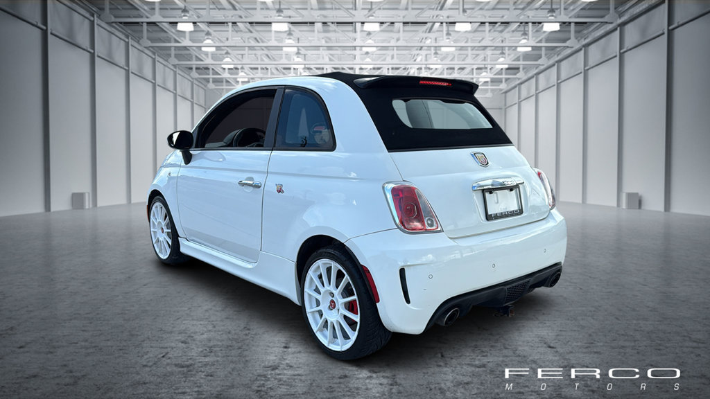 Used 2015 FIAT 500 Abarth w/ Comfort/Convenience Group FWD image 3