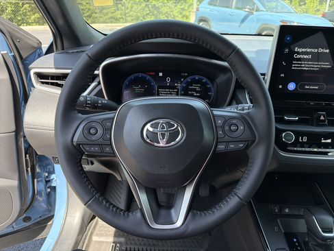 Used 2026 Toyota Corolla Cross XLE w/ Convenience Package AWD/4WD image 24