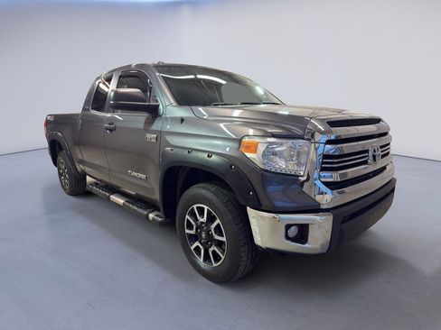 Used 2016 Toyota Tundra SR AWD/4WD image 1