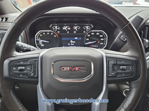 Used 2020 GMC Sierra 1500 SLT w/ SLT Premium Package image 17