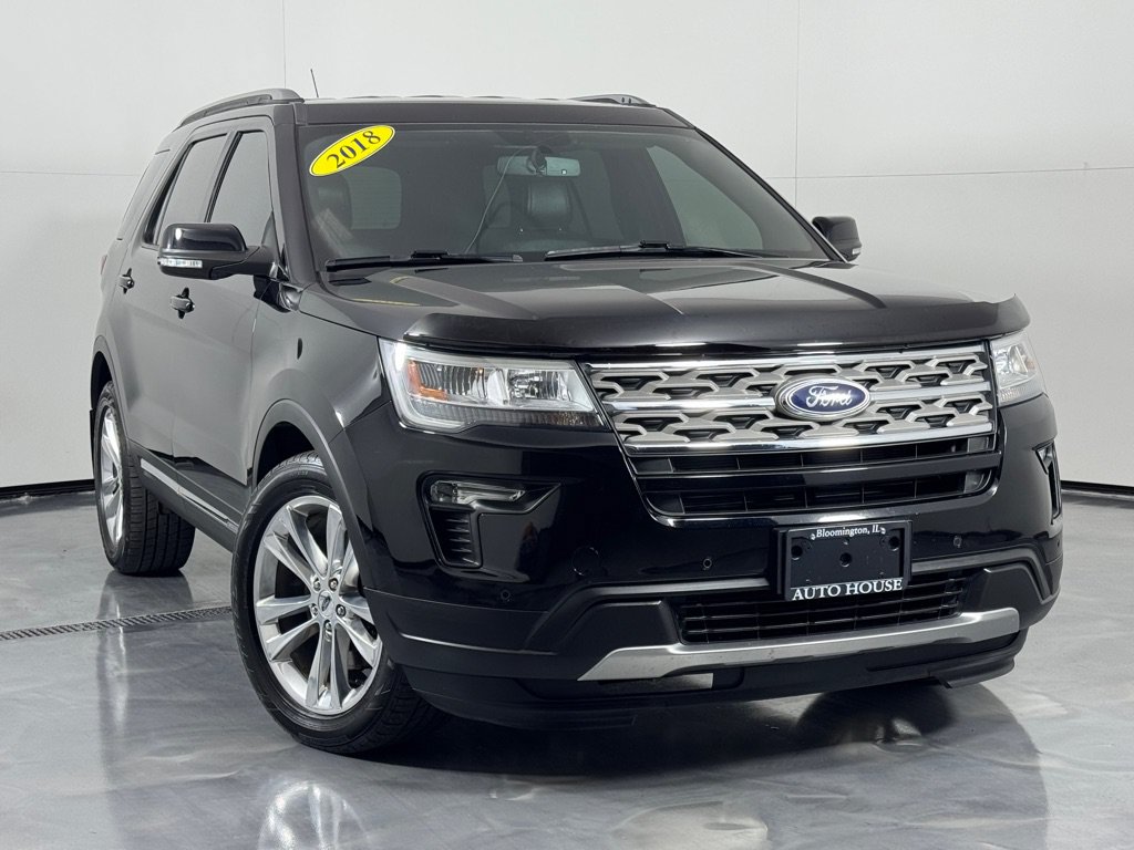 Used 2018 Ford Explorer XLT w/ Equipment Group 202A AWD/4WD image 2