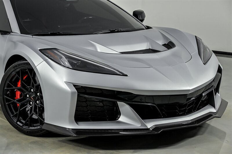 Used 2026 Chevrolet Corvette ZR1 RWD image 3