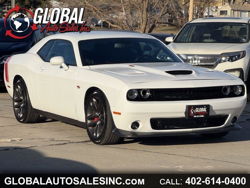 Used 2021 Dodge Challenger R/T Scat Pack RWD image 1