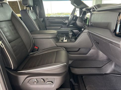 Certified 2024 GMC Sierra 1500 AT4X image 14