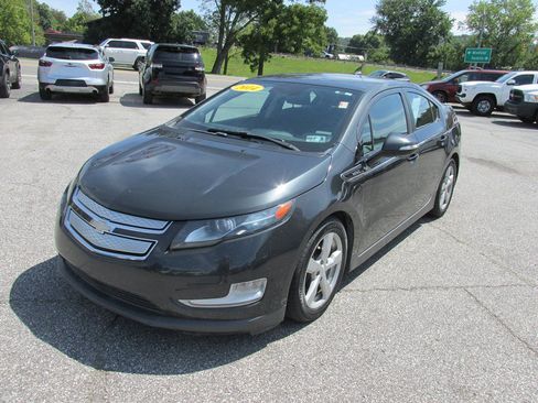 Used 2014 Chevrolet Volt w/ Enhanced Safety Package 1 FWD image 1