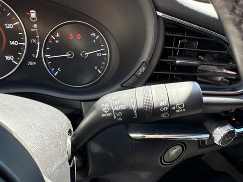 Used 2022 MAZDA CX-30 AWD 2.5 S w/ Premium Package image 26