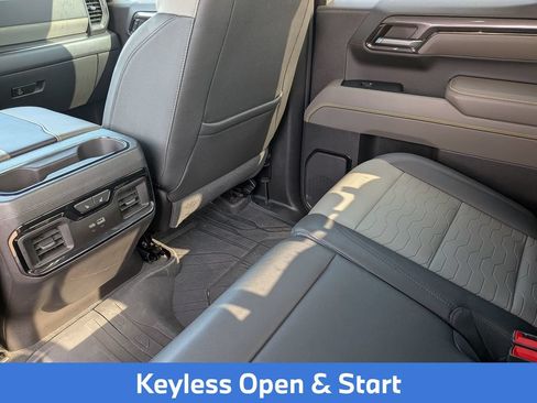 Used 2024 Chevrolet Silverado 1500 ZR2 w/ Technology Package AWD/4WD image 34