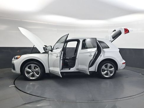 Used 2024 Audi Q5 2.0T Premium Plus AWD/4WD image 50