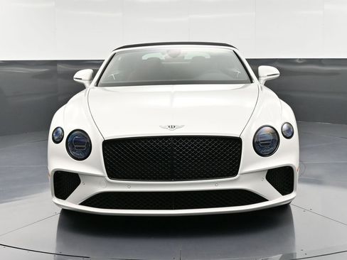Used 2021 Bentley Continental GT image 11