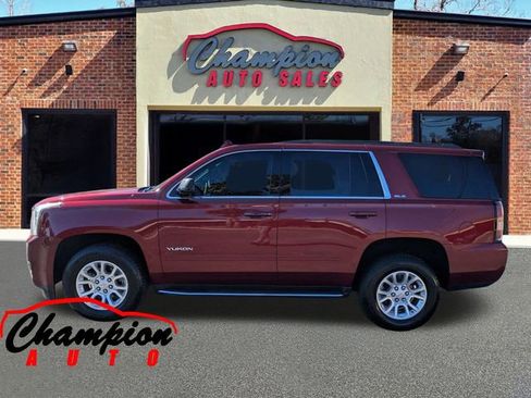 Used 2018 GMC Yukon SLE w/ Convenience Package image 10