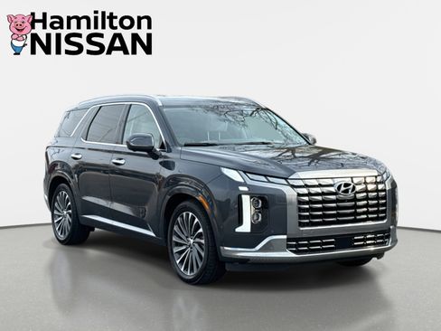 Used 2024 Hyundai Palisade Calligraphy image 1