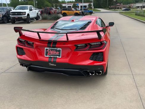 Used 2020 Chevrolet Corvette Stingray Premium Cpe w/ 3LT Preferred Equipment Group RWD image 5
