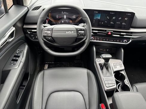New 2026 Kia Sportage EX image 13