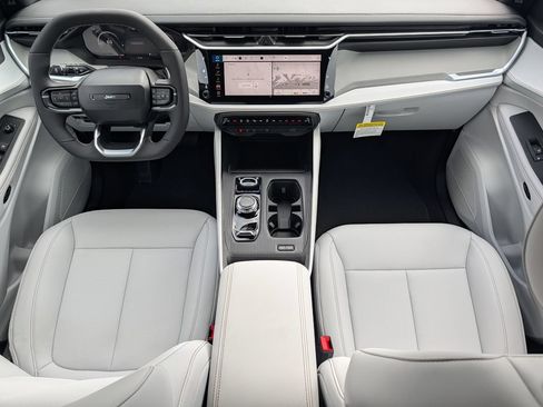 New 2026 Jeep Cherokee Limited AWD/4WD image 8