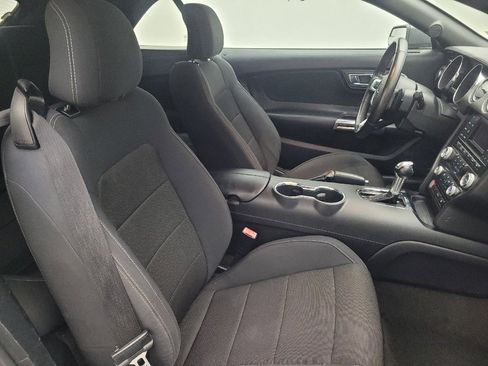 Used 2015 Ford Mustang Convertible w/ Equipment Group 051A RWD image 21