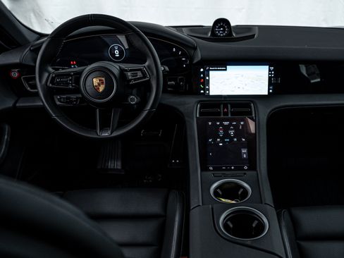 New 2025 Porsche Taycan 4S image 13