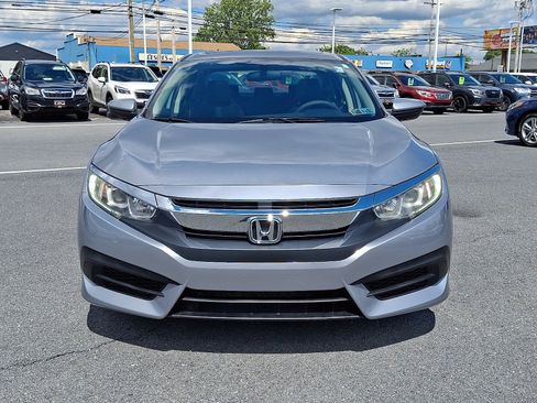 Used 2016 Honda Civic EX image 2