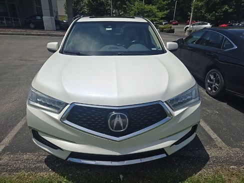 Used 2017 Acura MDX SH-AWD image 2