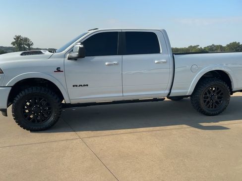 Used 2025 RAM 2500 Limited image 5