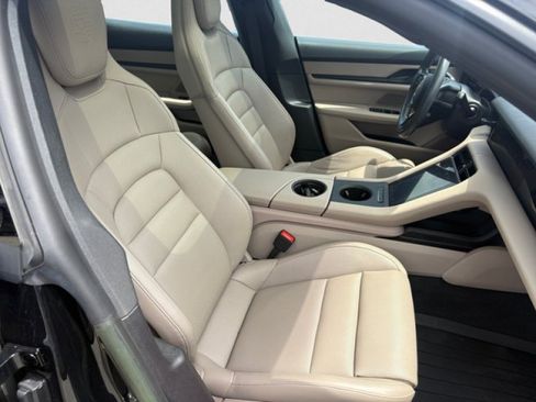 Used 2023 Porsche Taycan RWD image 20