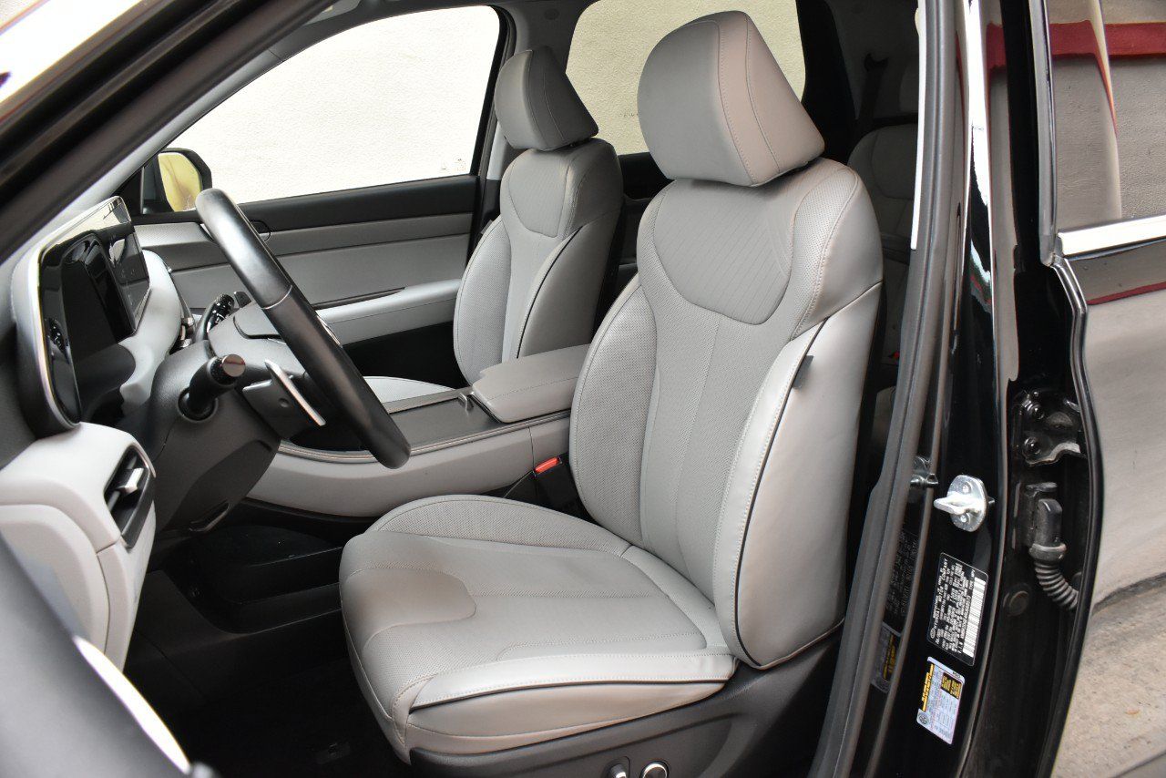 Used 2024 Hyundai Palisade SEL AWD/4WD image 14