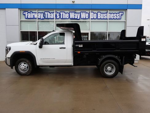 New 2026 GMC Sierra 3500 Pro w/ Convenience Package AWD/4WD image 7