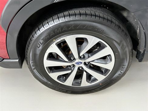 Used 2024 Subaru Outback Premium image 24