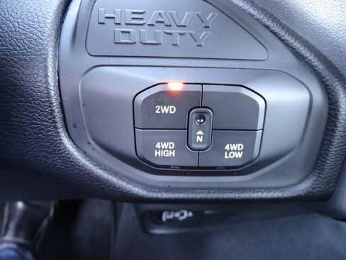 Used 2026 RAM 2500 Big Horn AWD/4WD image 23