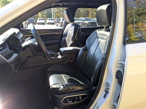 Used 2021 Jeep Grand Cherokee L Overland w/ Luxury Tech Group IV image 23