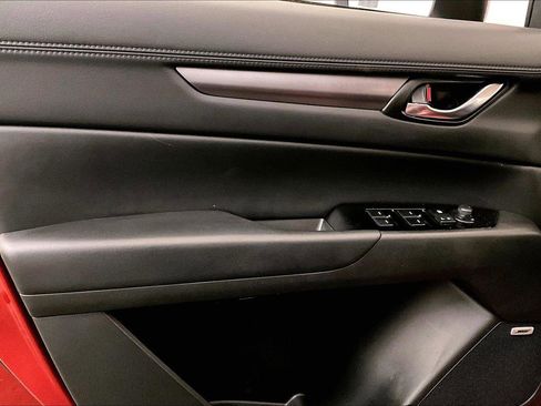 Used 2020 MAZDA CX-5 Touring image 22