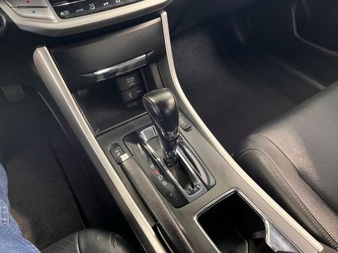 Used 2015 Honda Accord EX-L image 28