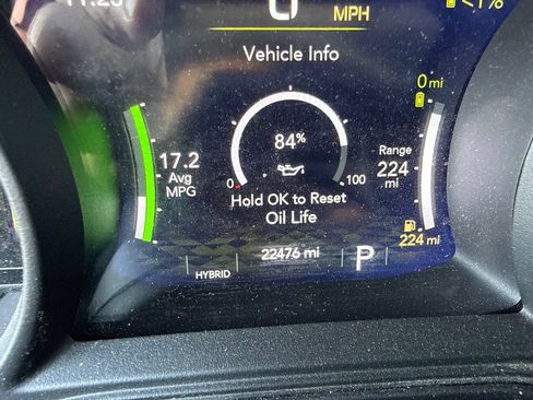 Used 2024 Jeep Wrangler Unlimited AWD/4WD image 9