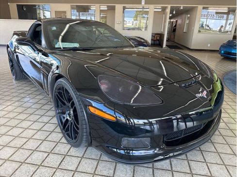 Used 2013 Chevrolet Corvette Grand Sport w/ 2LT Preferred Equipment Group RWD image 29