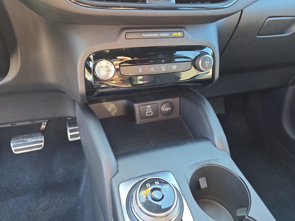 Used 2024 Ford Escape ST-Line w/ Tech Pack #1 FWD image 25