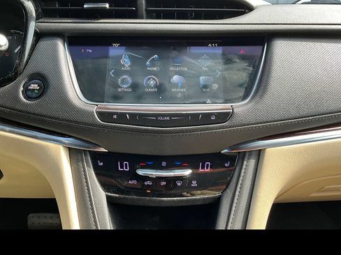 Used 2019 Cadillac XT5 Luxury FWD image 5