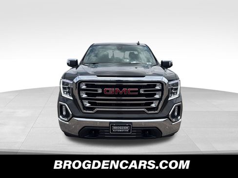 Used 2021 GMC Sierra 1500 SLT w/ SLT Premium Plus Package AWD/4WD image 9
