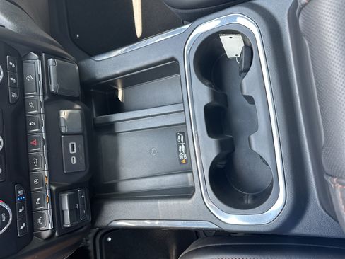 Used 2021 GMC Sierra 1500 AT4 w/ AT4 Value Package AWD/4WD image 23