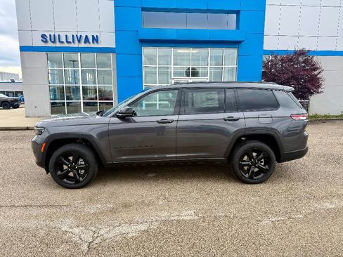 New 2025 Jeep Grand Cherokee L Altitude AWD/4WD image 1