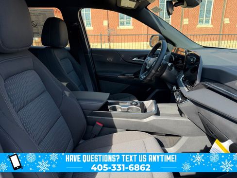 New 2026 Chevrolet Equinox LT image 5