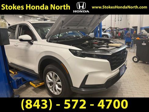 Certified 2025 Honda CR-V LX image 2