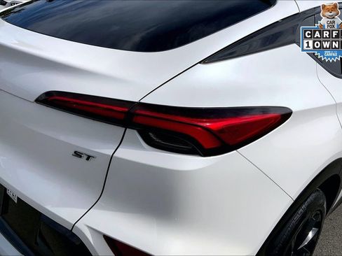 Used 2024 Buick Envista Sport Touring w/ Convenience I Package image 27