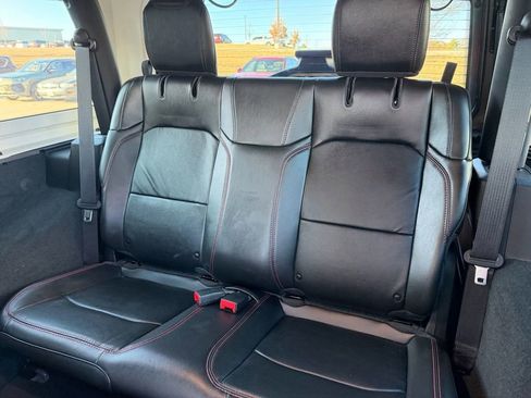 Used 2022 Jeep Wrangler Rubicon w/ LED Lighting Group image 11