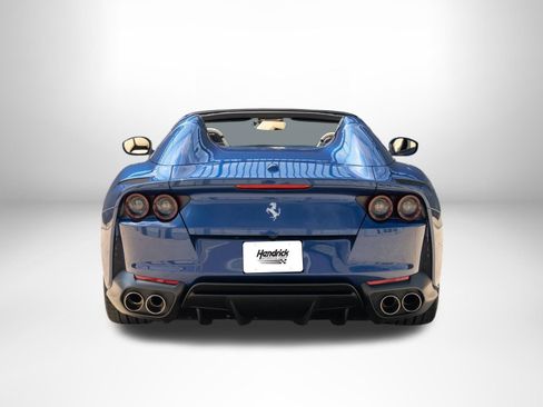 Used 2021 Ferrari 812 GTS RWD image 9