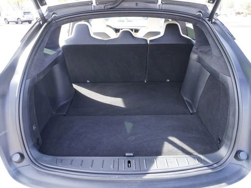 Used 2020 Tesla Model X Long Range image 10