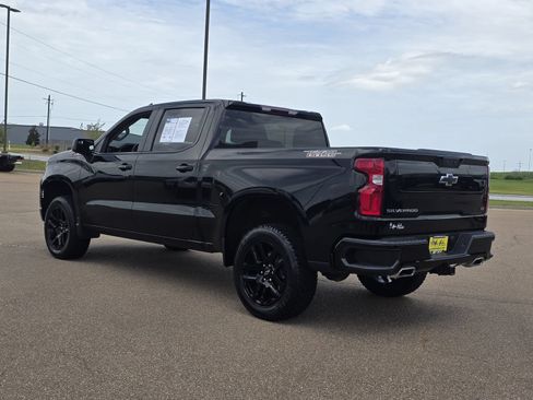 Used 2023 Chevrolet Silverado 1500 LT Trail Boss w/ Protection Package AWD/4WD image 6