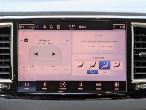 Used 2022 Chrysler Pacifica Touring-L image 20