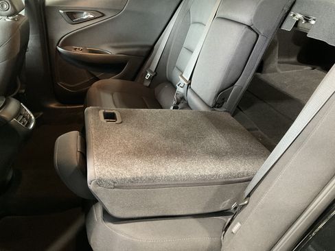 Used 2024 Chevrolet Malibu LT FWD image 36