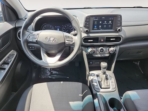 Used 2020 Hyundai Kona SEL FWD image 11